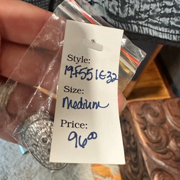 Parsley and Sage brand Slate Blue/Gray and Red Blazer with Quilted Design - Picture 4 of 13